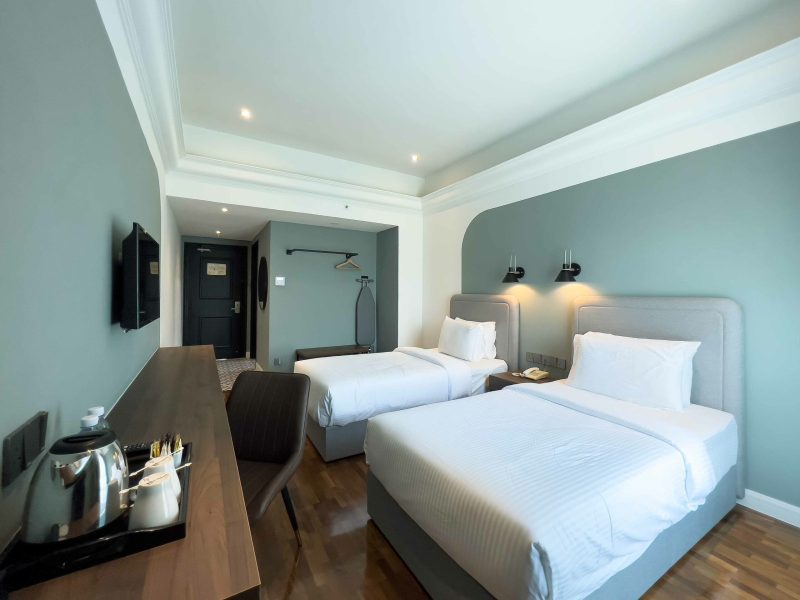 B_021_Rupajiwa_SeriCosta